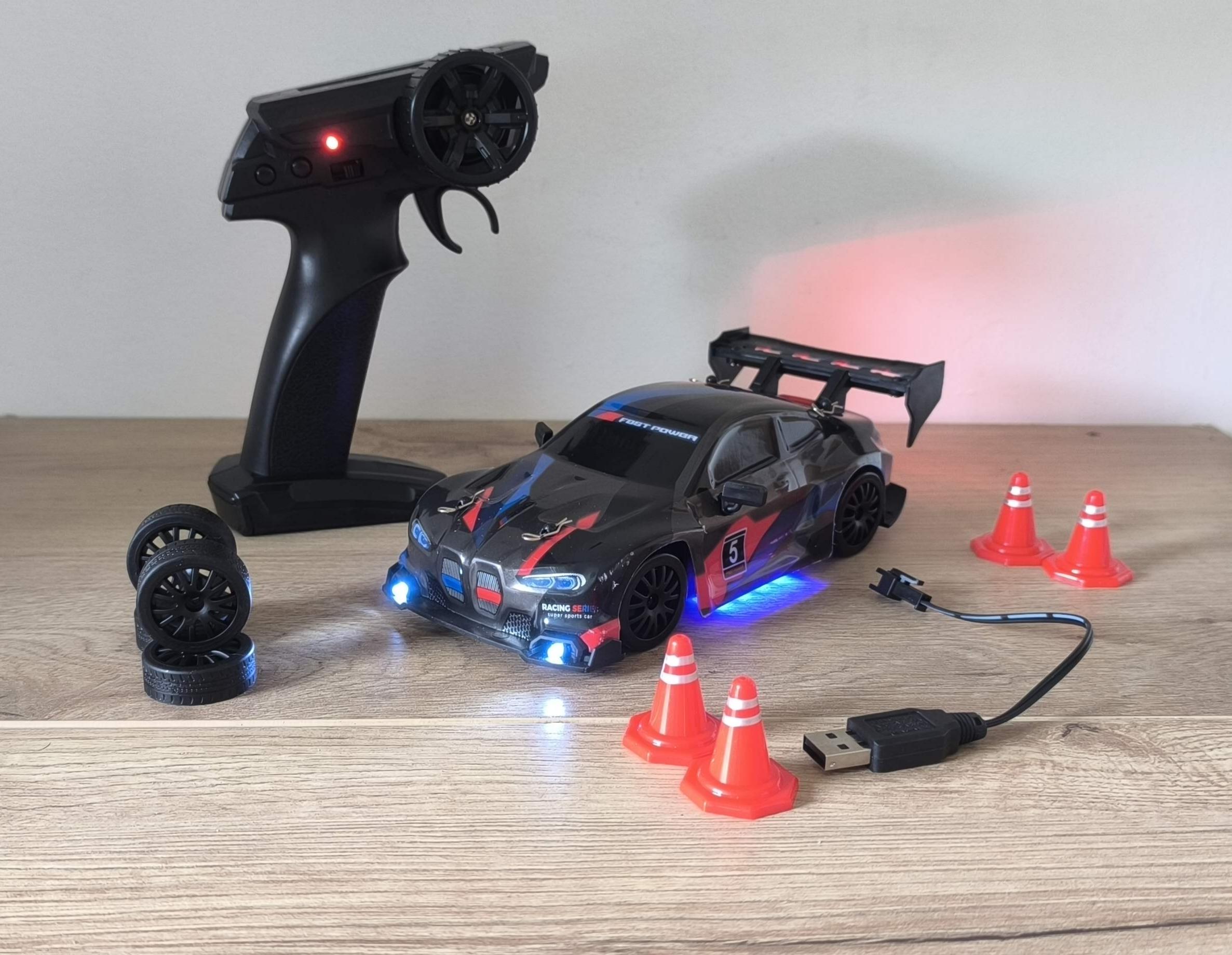 🚗 Carro RC Drift BMW 1:24 con Luces LED