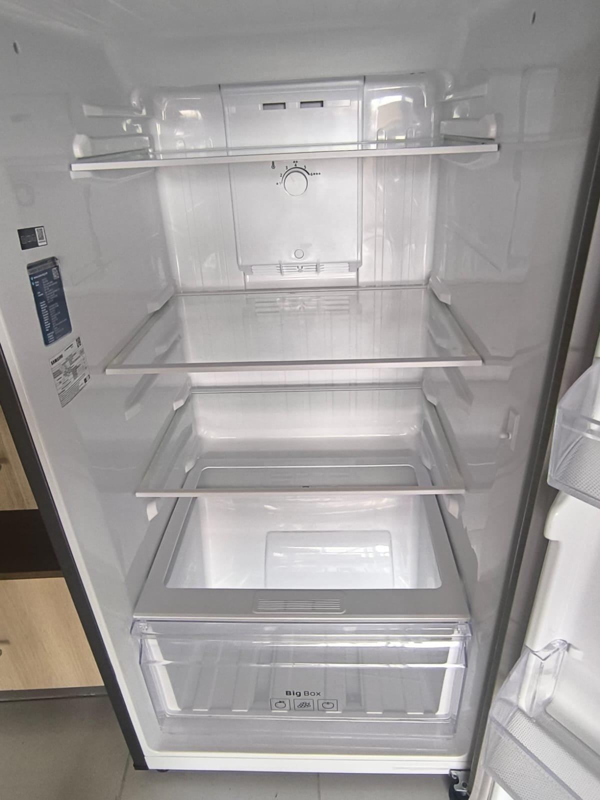 VENDO NEVERA SAMSUNG