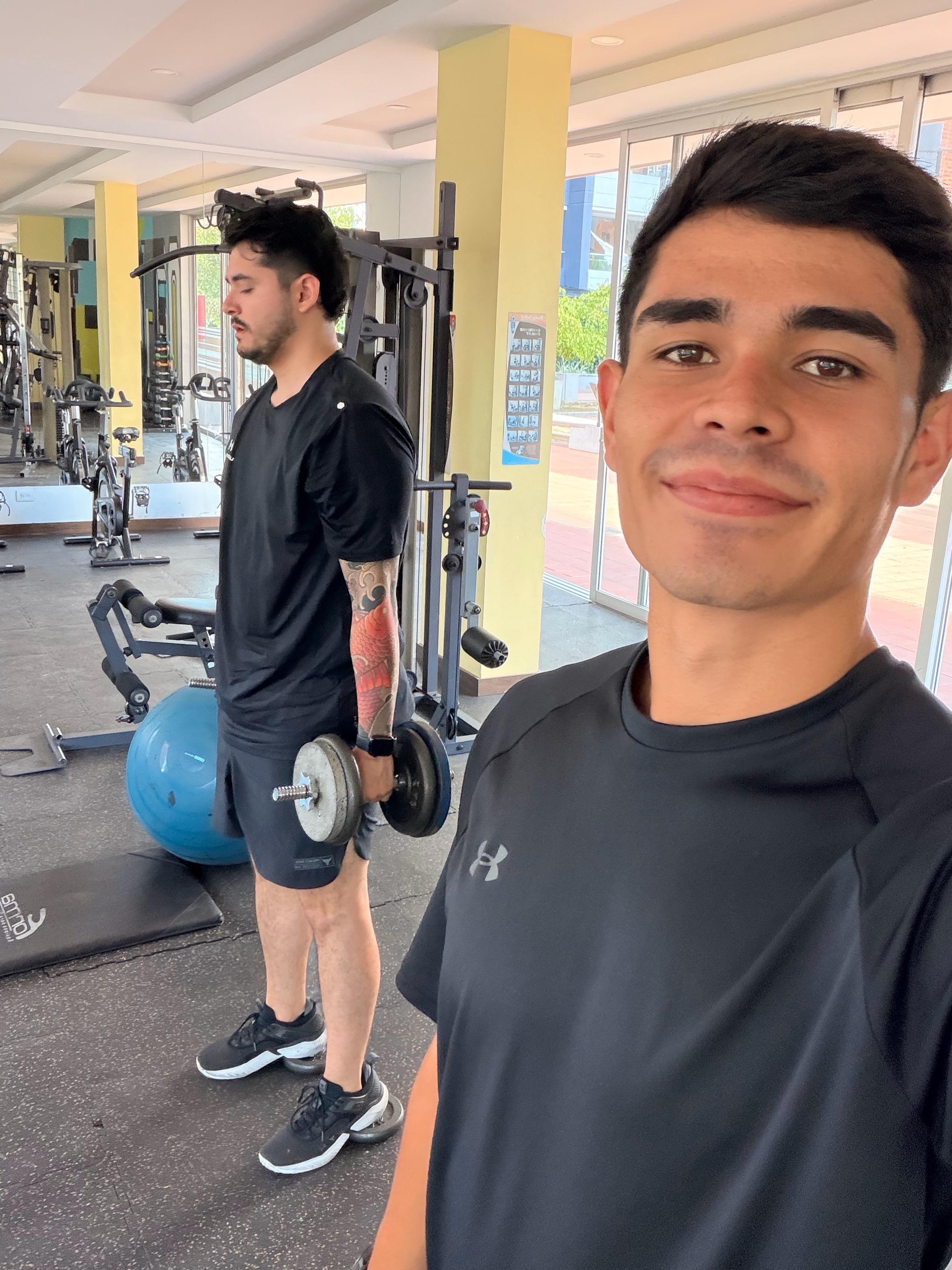 Entrenamiento Personalizado de Fuerza 🐺