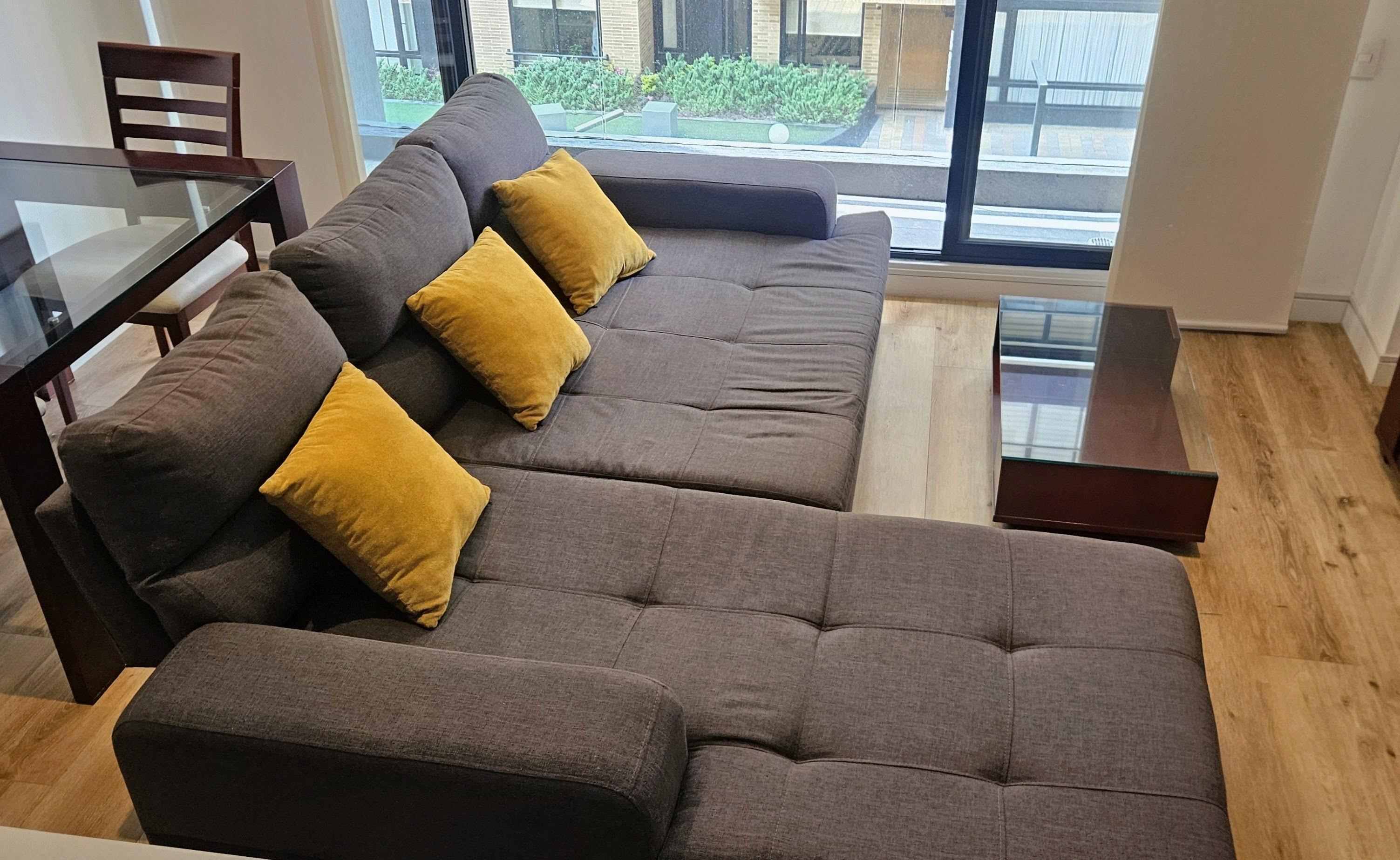 Vendo Sala L y Comedor - en perfecto estado