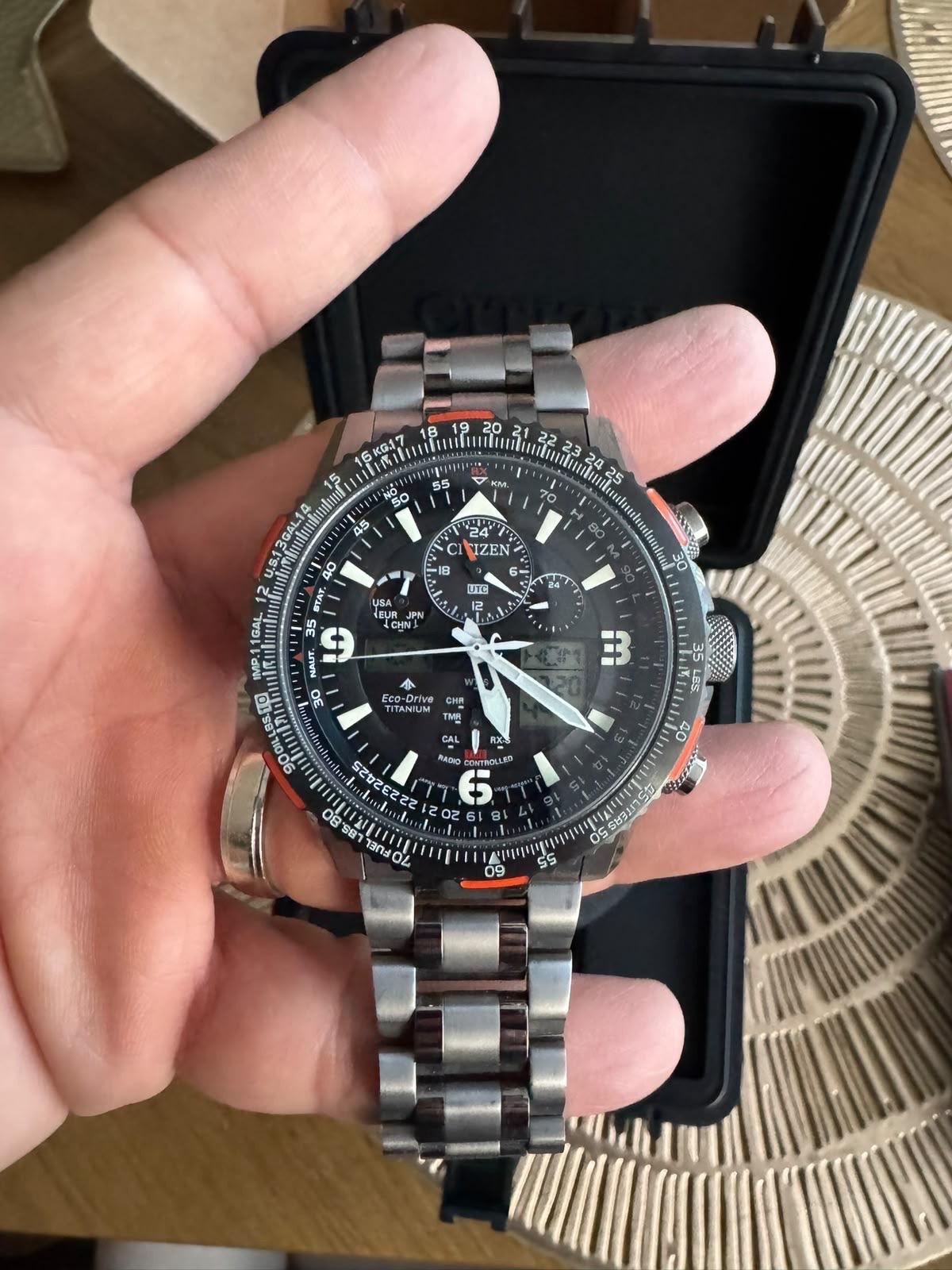 Reloj Citizen Skyhawk Titanium 🌟