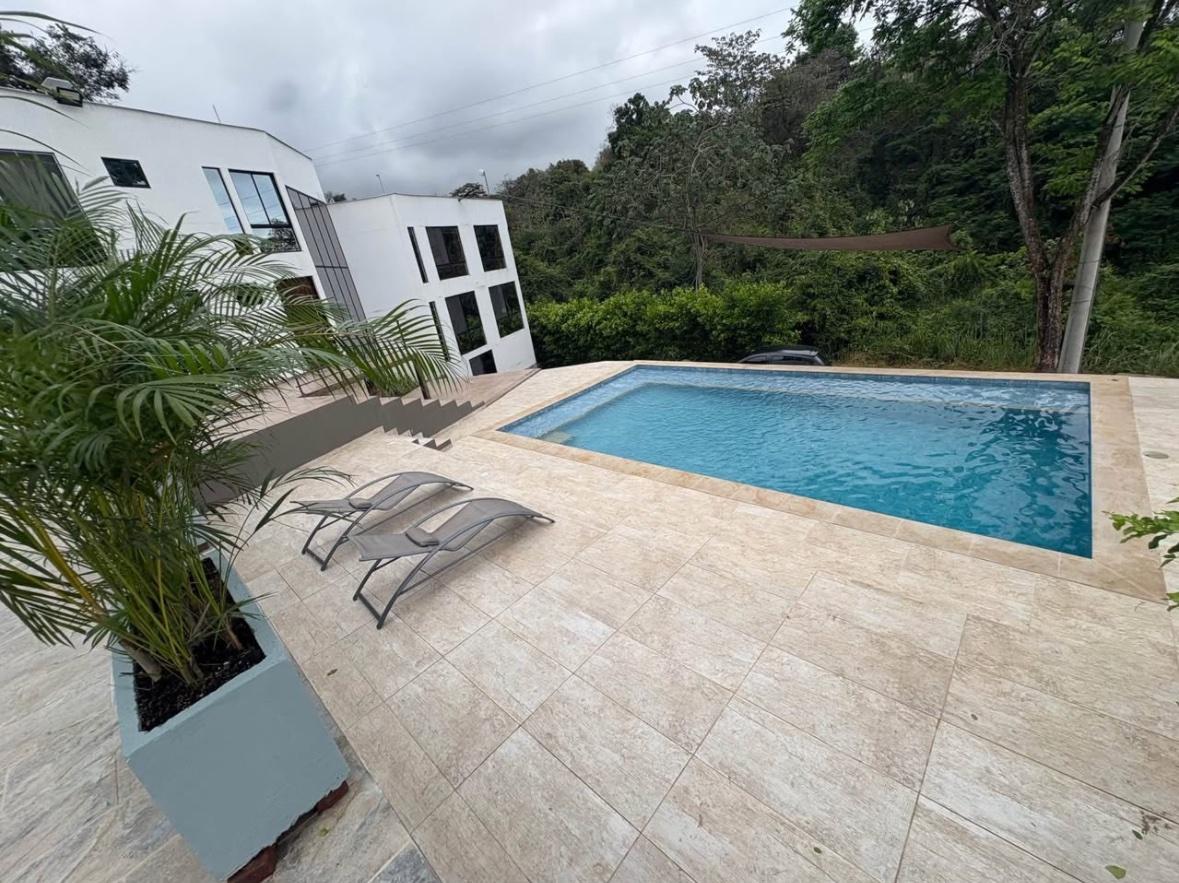 🌴 Casa Vacacional en Ricaurte
