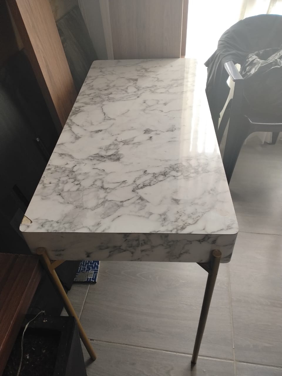 Mesa de tocador o manicura