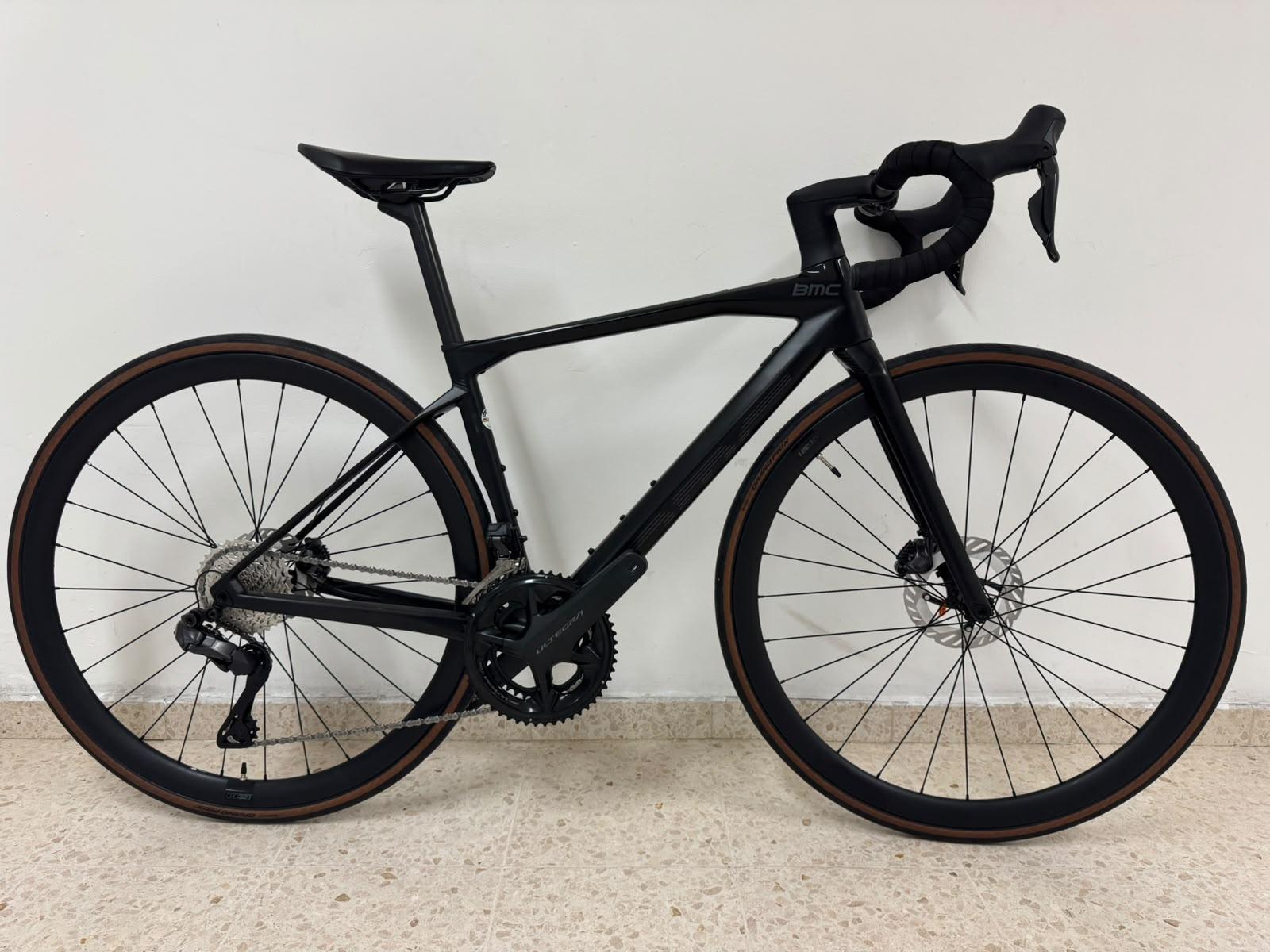 🚴‍♂️ BMC Roadmachine SL01 con ruedas de carbono