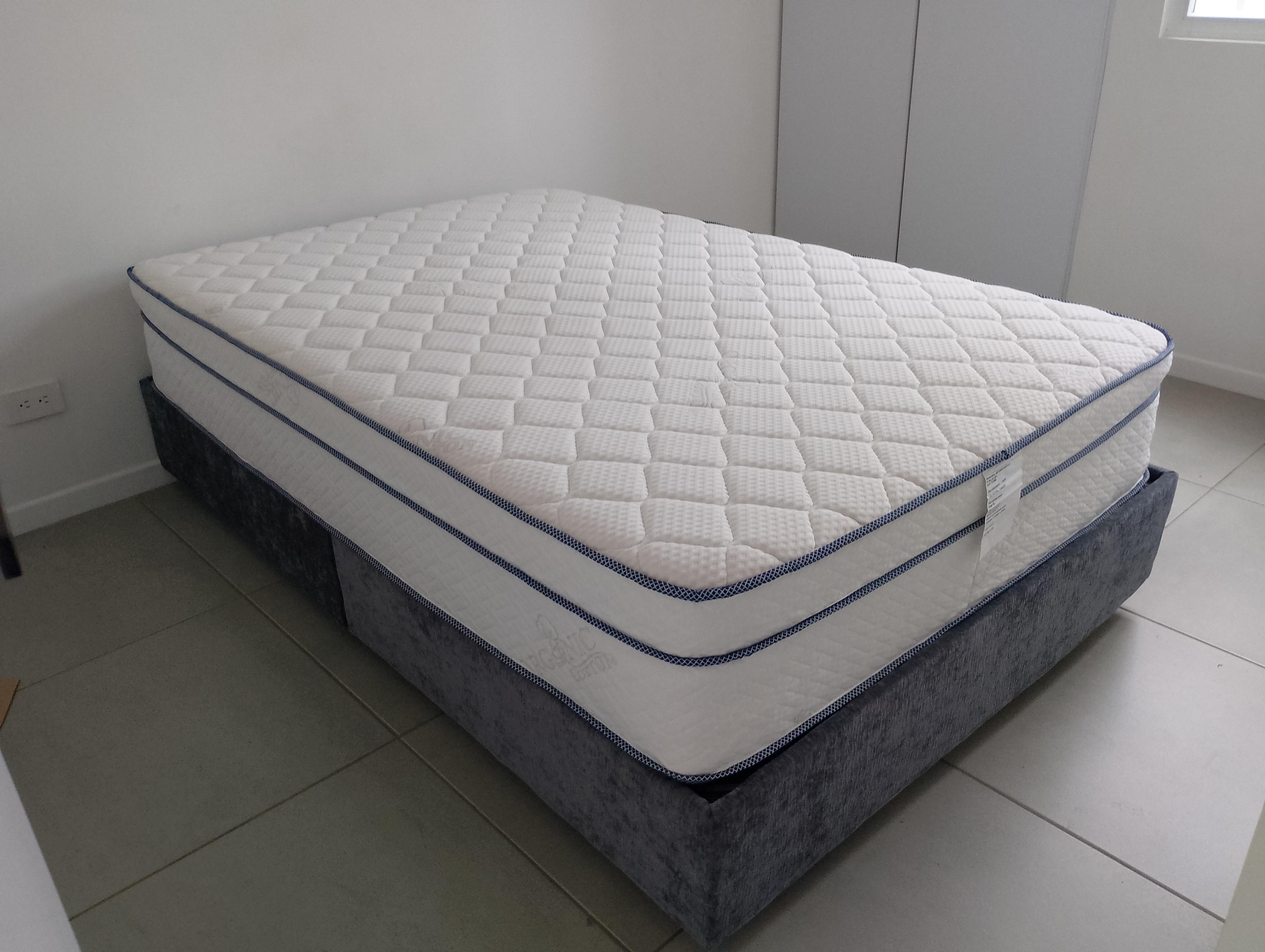 BASE CAMA Y COLCHON NUEVO