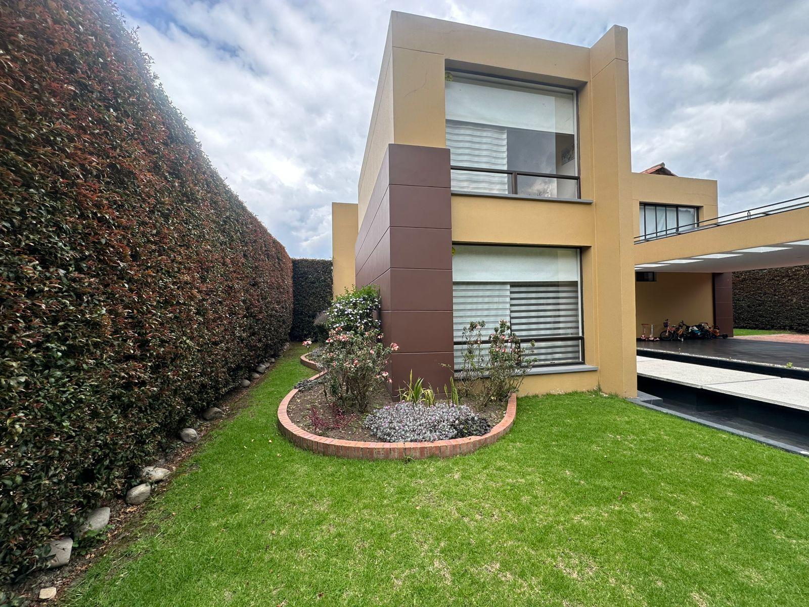 vendo casa cojunto kalamary chia
