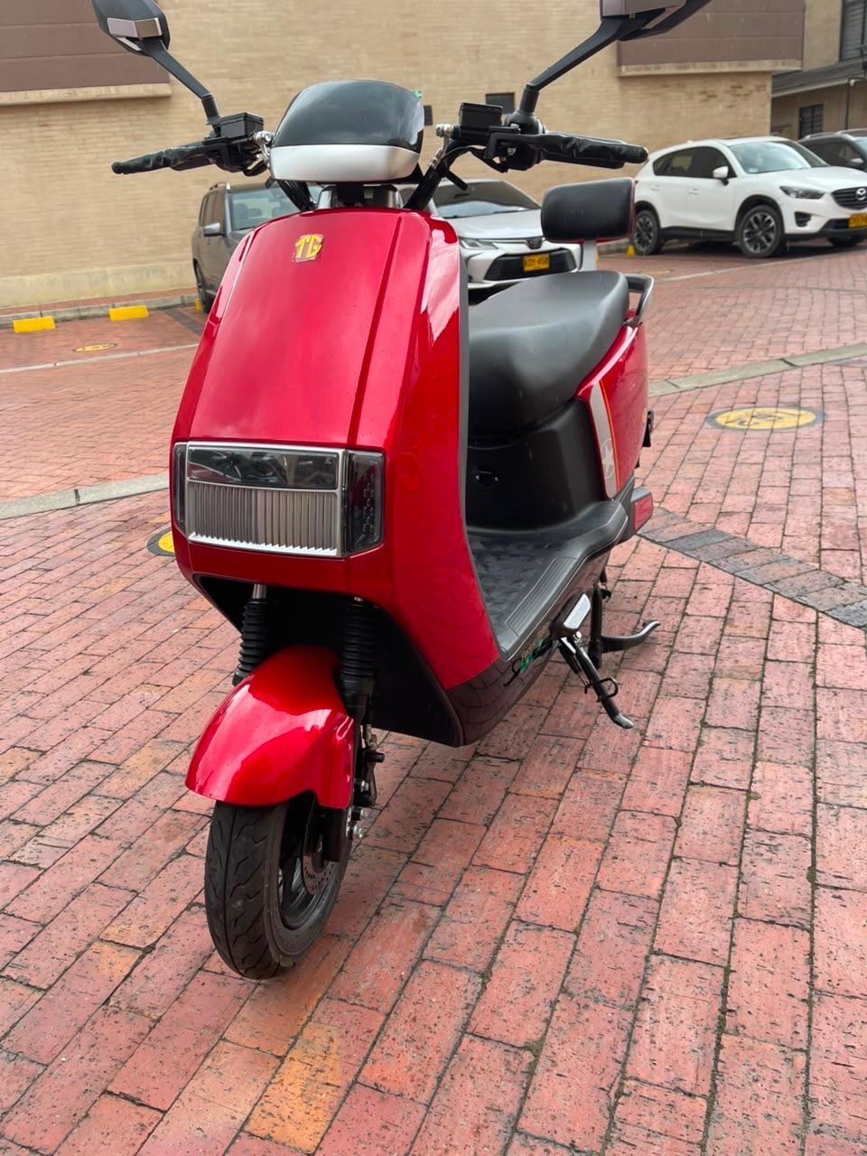 MOTO ELECTRICA TG KD CASI NUEVA