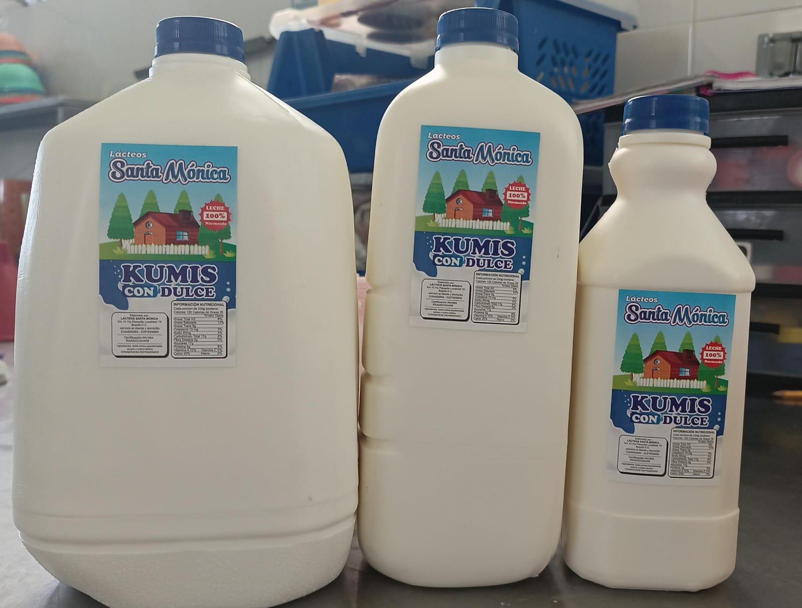 Deliciosos quesos y yogur natural 🧀🥛