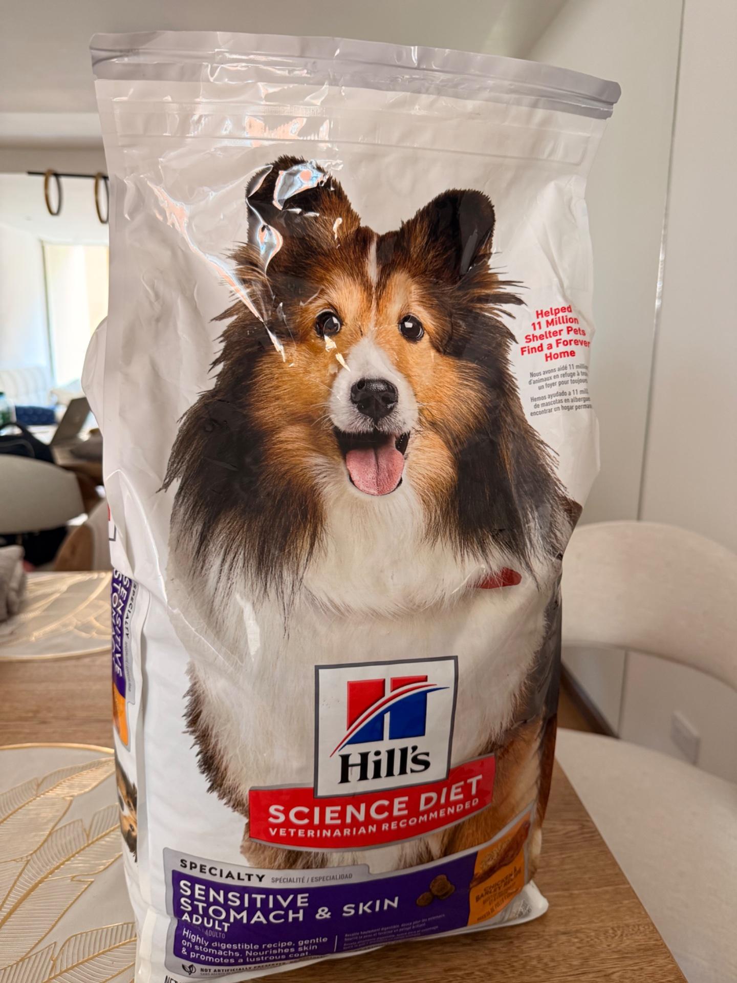Concentrado perros Hill's Sensitive Stomach & Skin 15,5 lbs