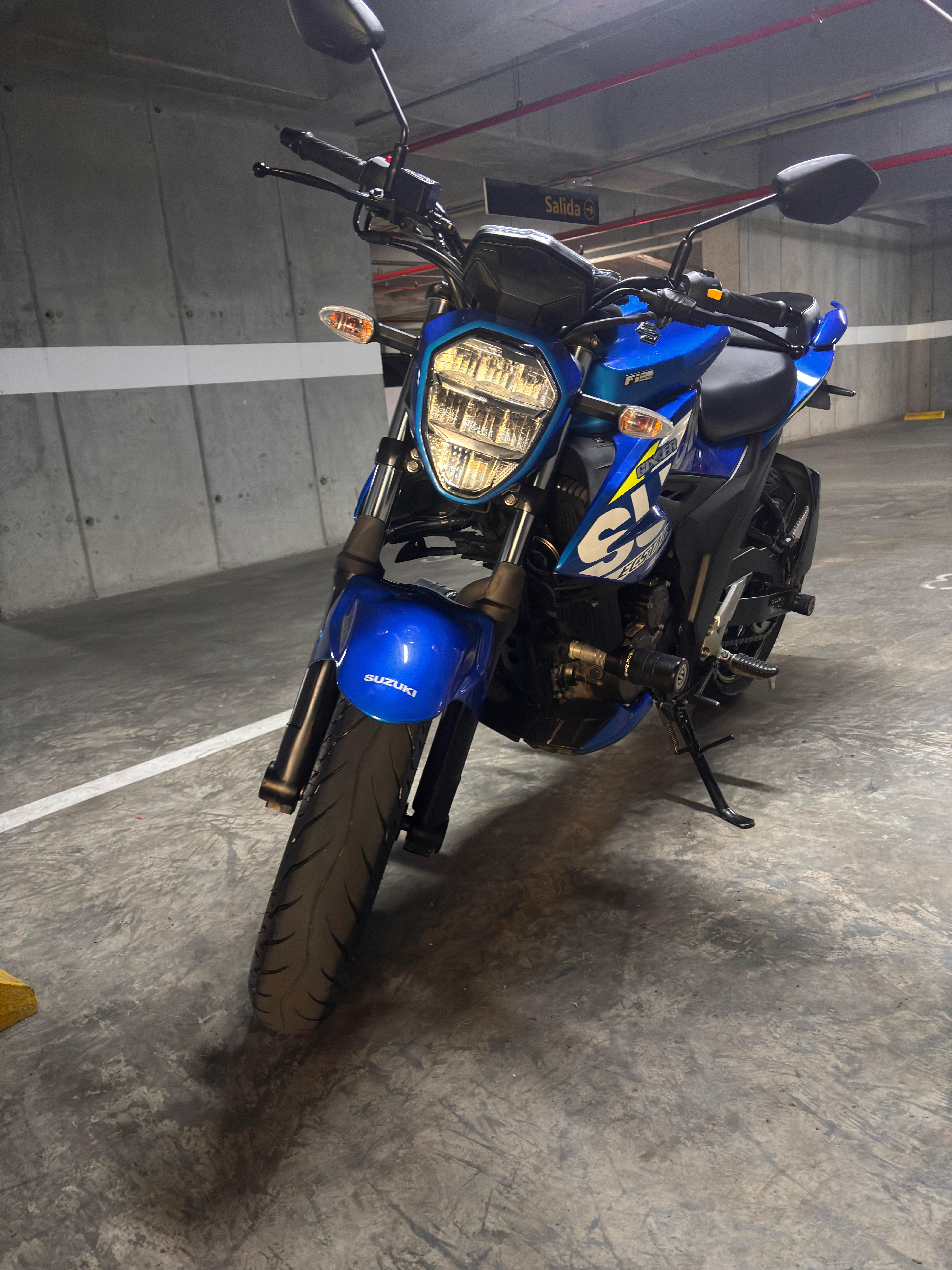 suzuki Gixxer 250
